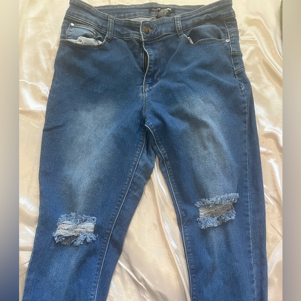 Party Monster Booty Lifter Skinny Jeans - Medium Blue